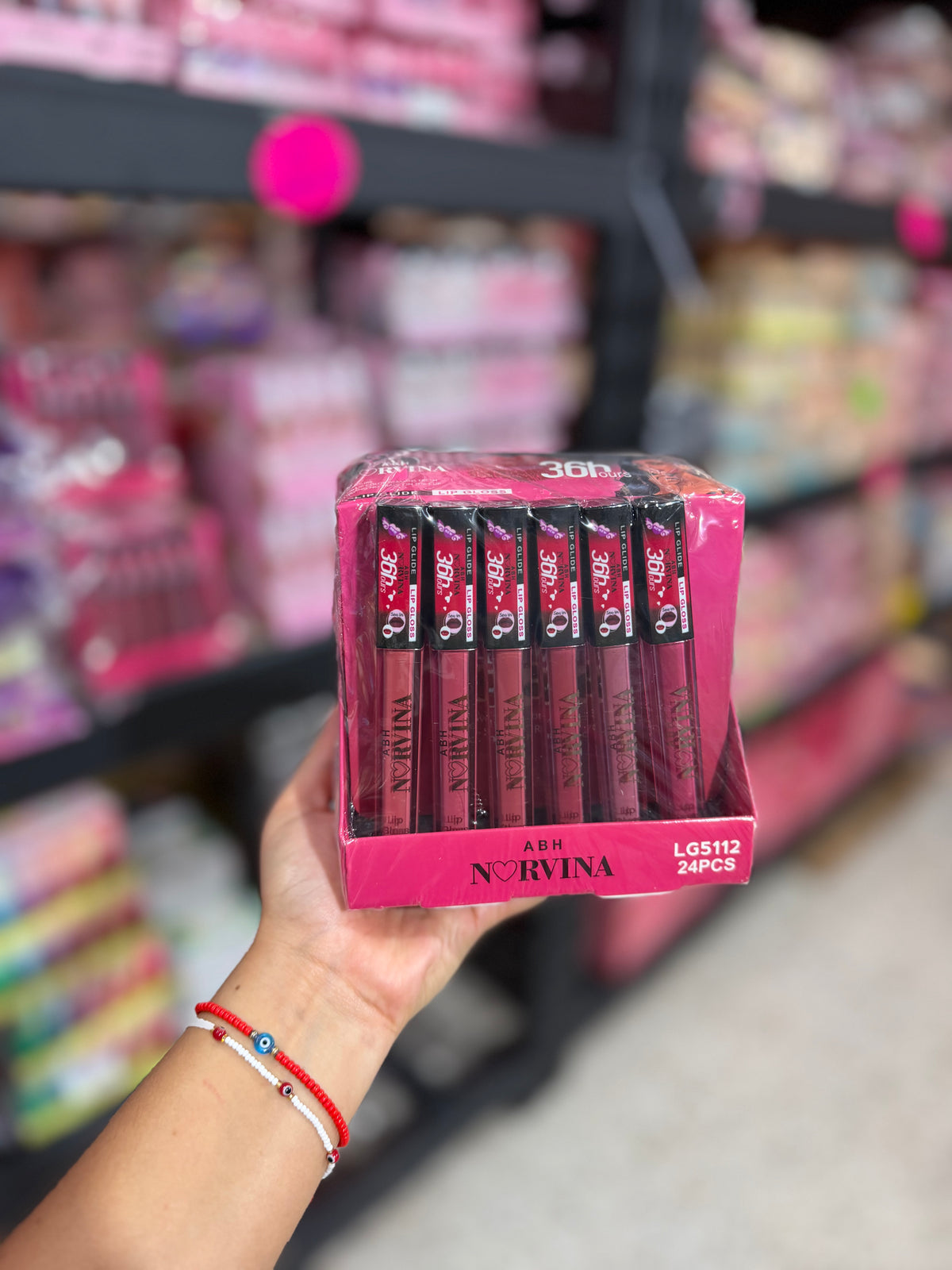 Labial mate