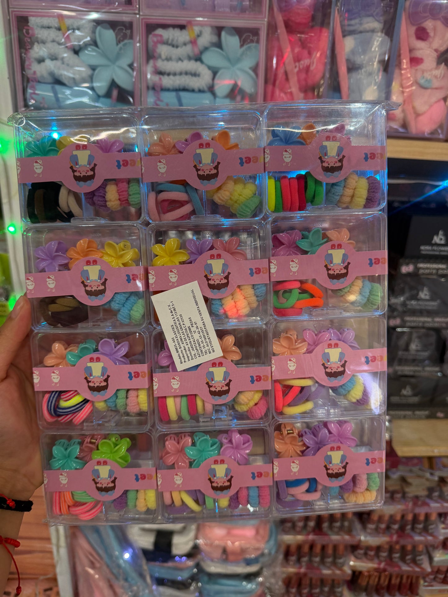 A83 Liguitas con pinzas