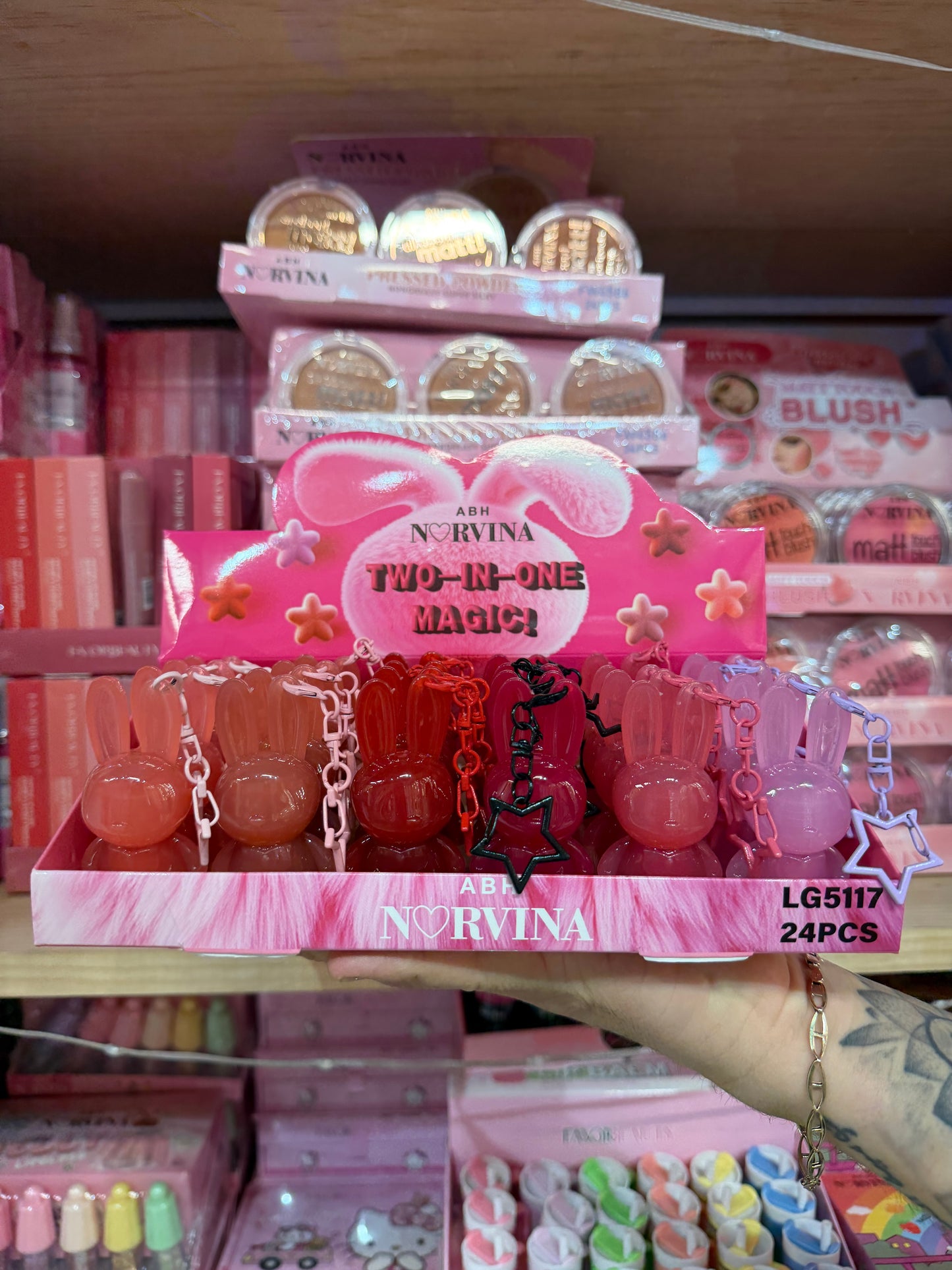 Labial de conejo con llavero